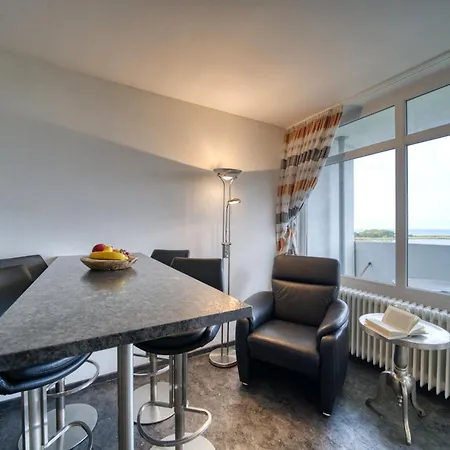 - Haus B, App 0b0408 Apartment